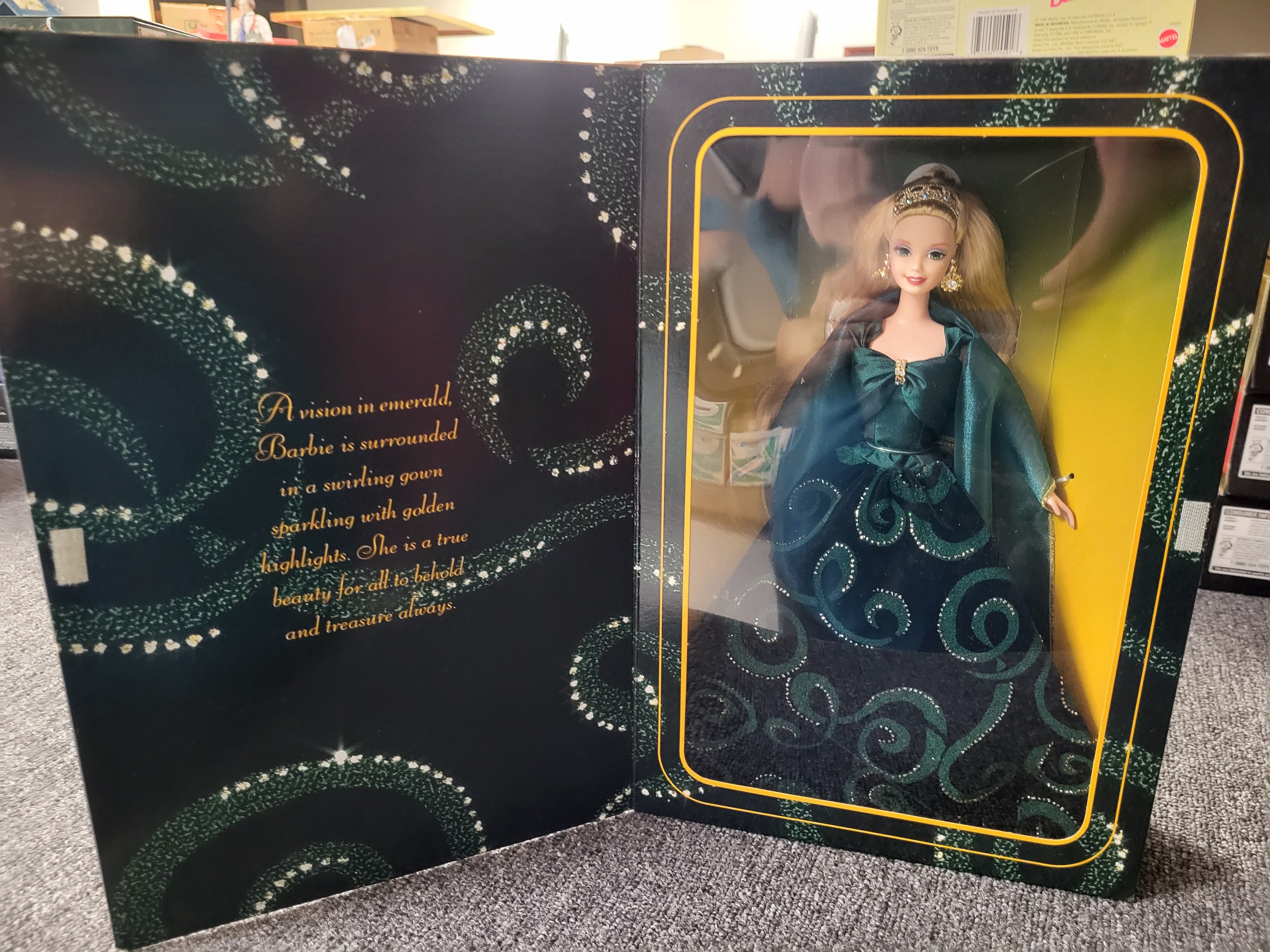 Emerald Enchantment Barbie – Society Style Collection (1997)