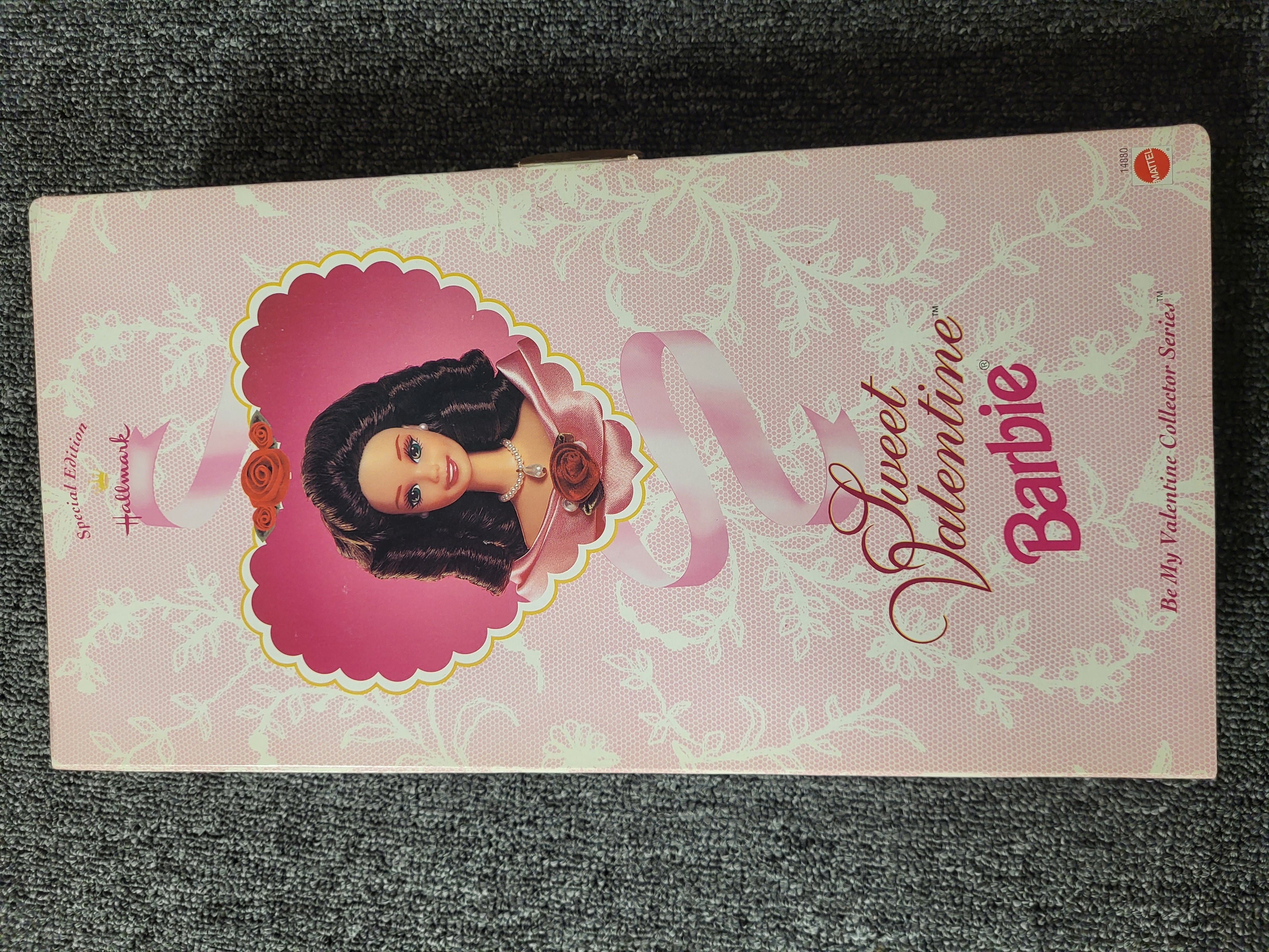 Sweet Valentine Barbie – Hallmark Exclusive (1996)