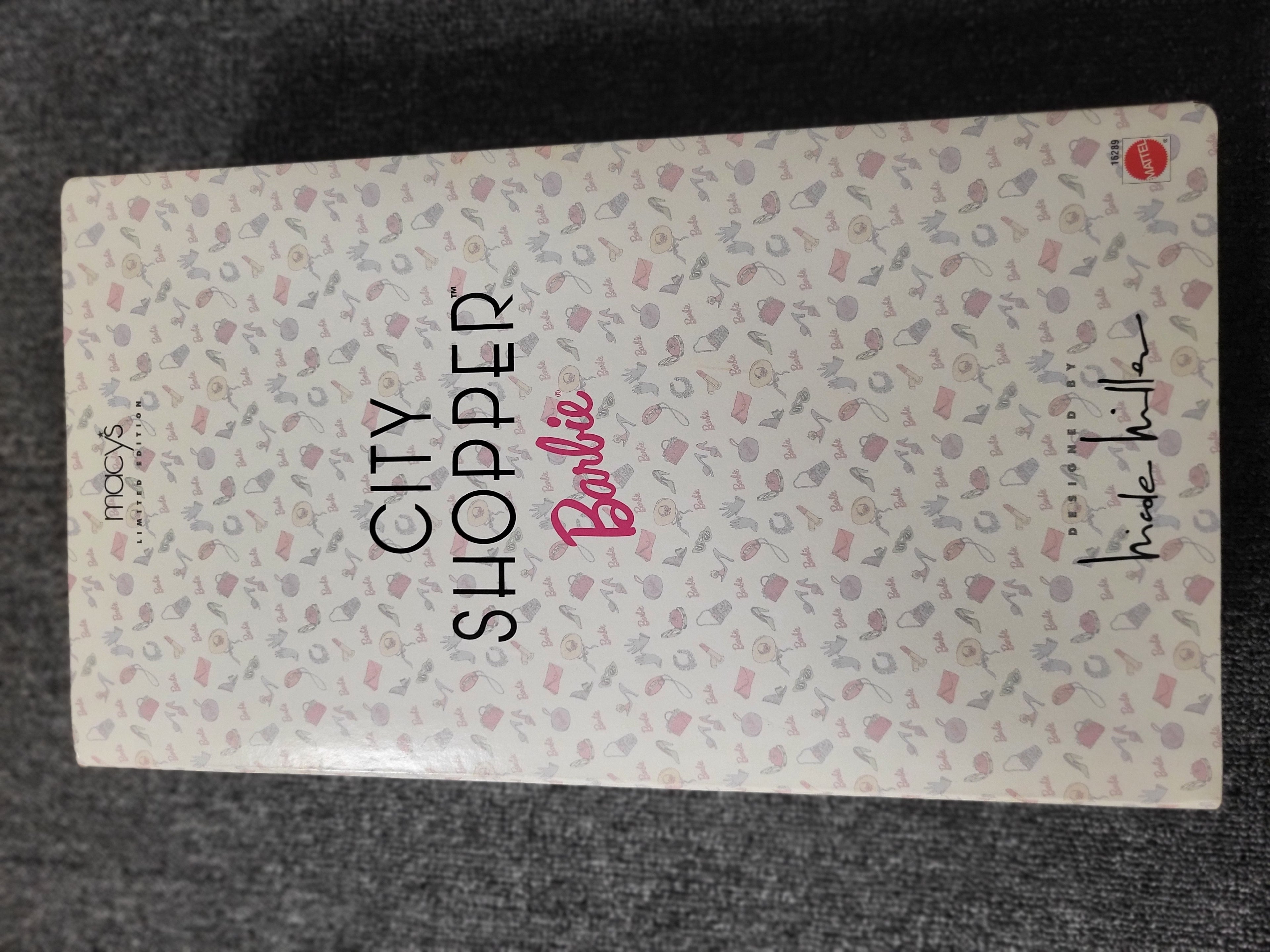 City Shopper Barbie – Macy’s Special Edition (1996)
